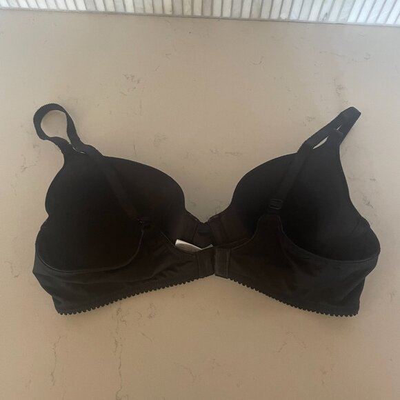 Calvin Klein Perfectly Fit Modern T-Shirt Bra in Black, 34B - Picture 2 of 6